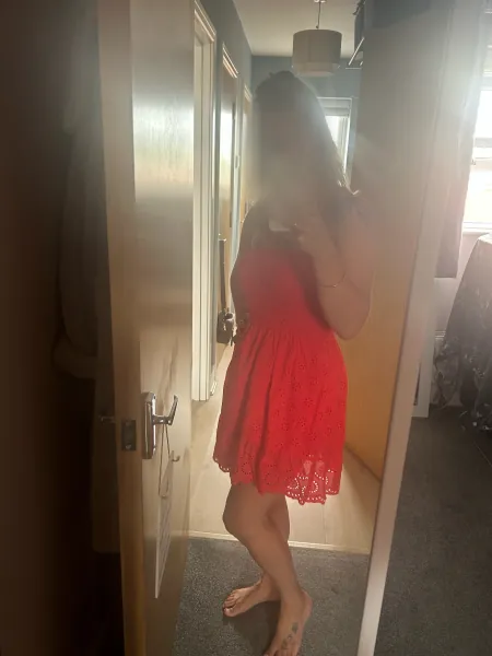 Melina, 34